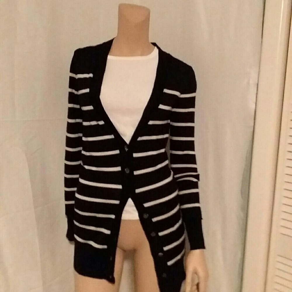 J.crew button down sweater - Picture 3 of 4